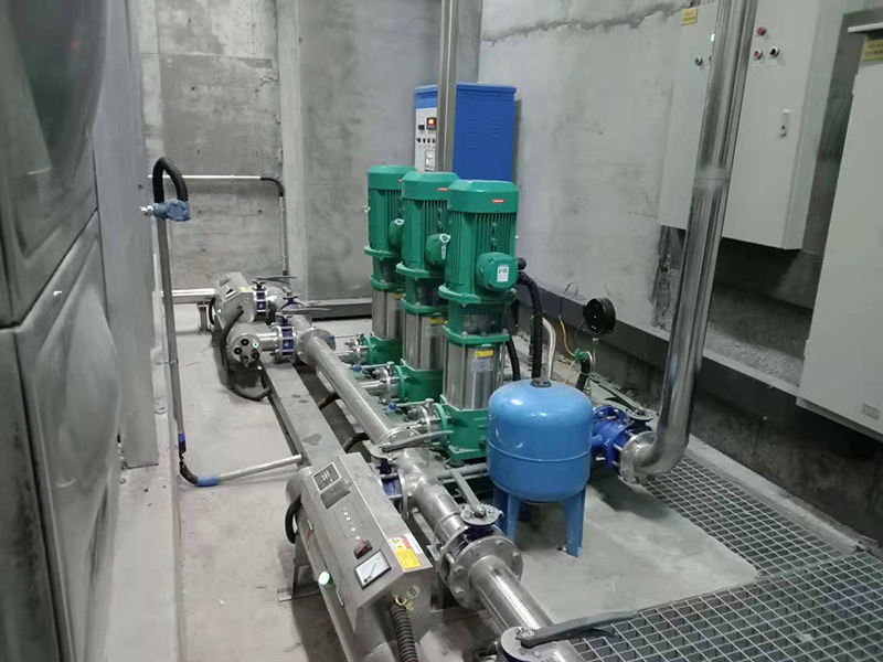 河南大中原物流港E区二次供水泵房施工项目